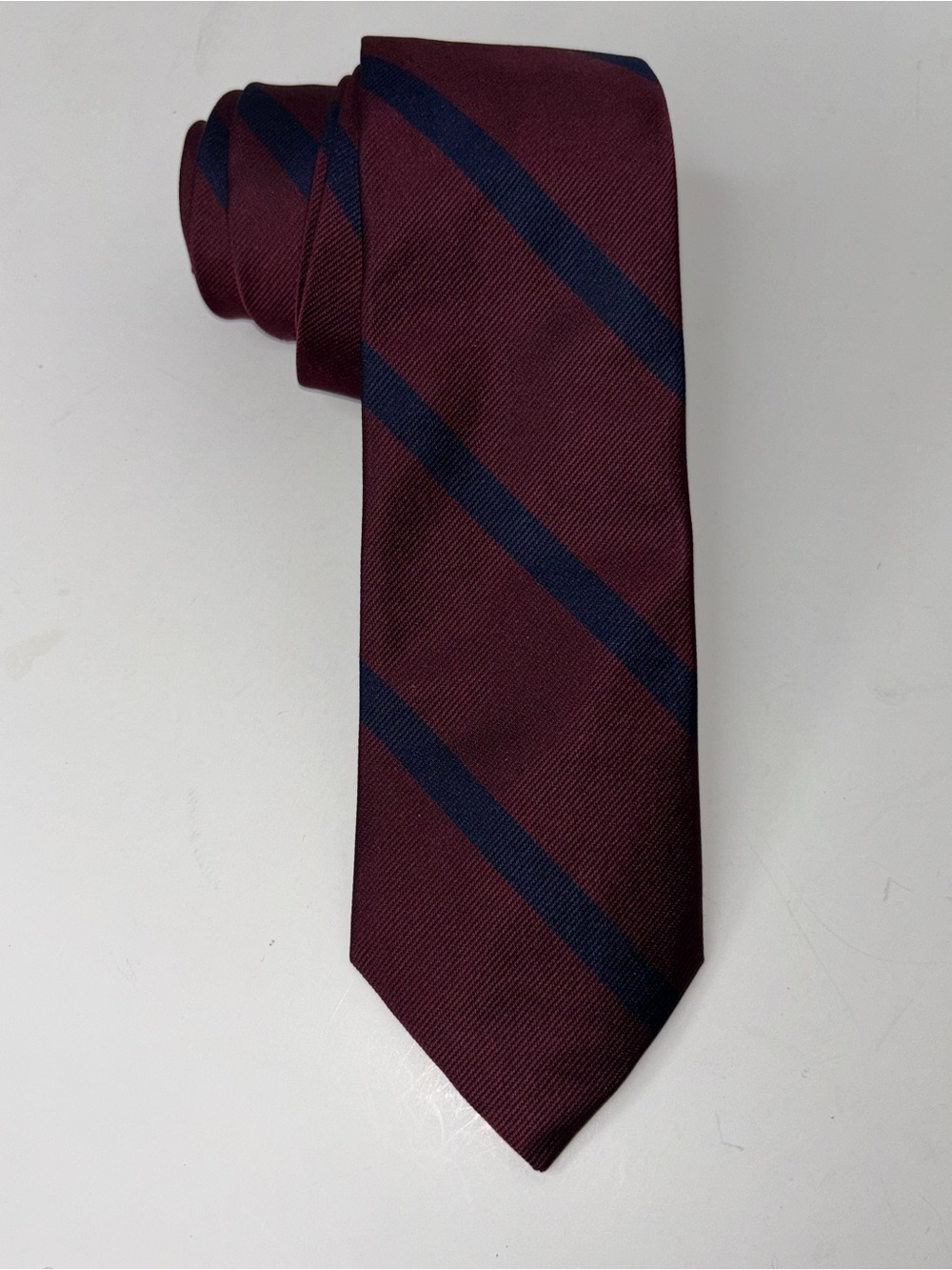 J. CREW LUDLOW Men's Silk Tie Burgundy Navy Blue Stripe Necktie Preppy USA NEW